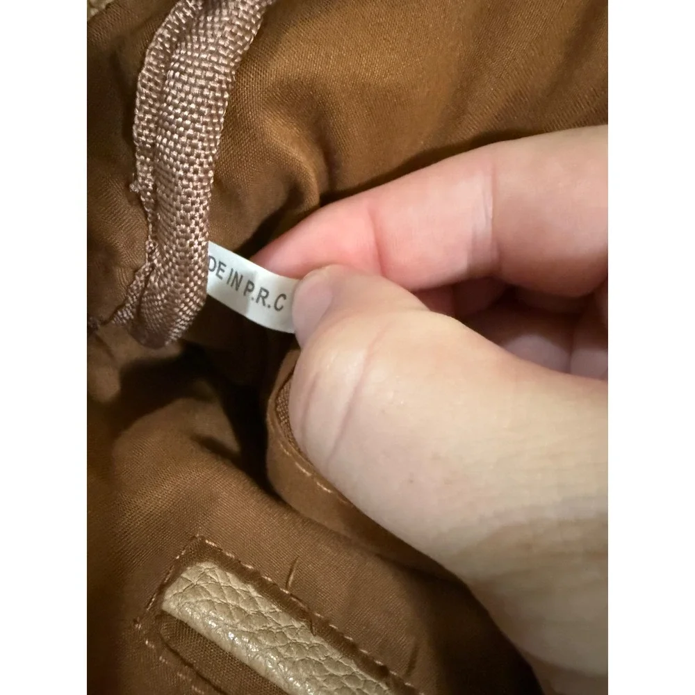 N/A pebbled faux